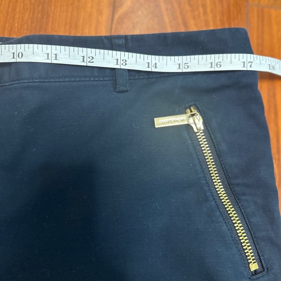 Michael Michael Kors Navy Ankle Pants with Gold Zipper Detail – Size 10 - Picture 6 of 7
